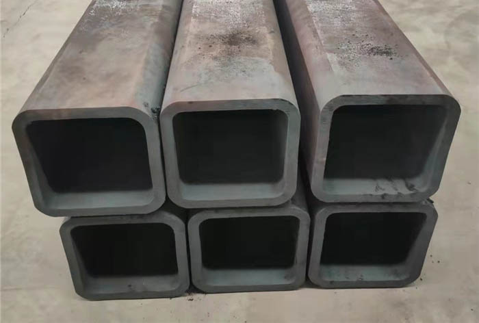 虎林大口径无缝方管